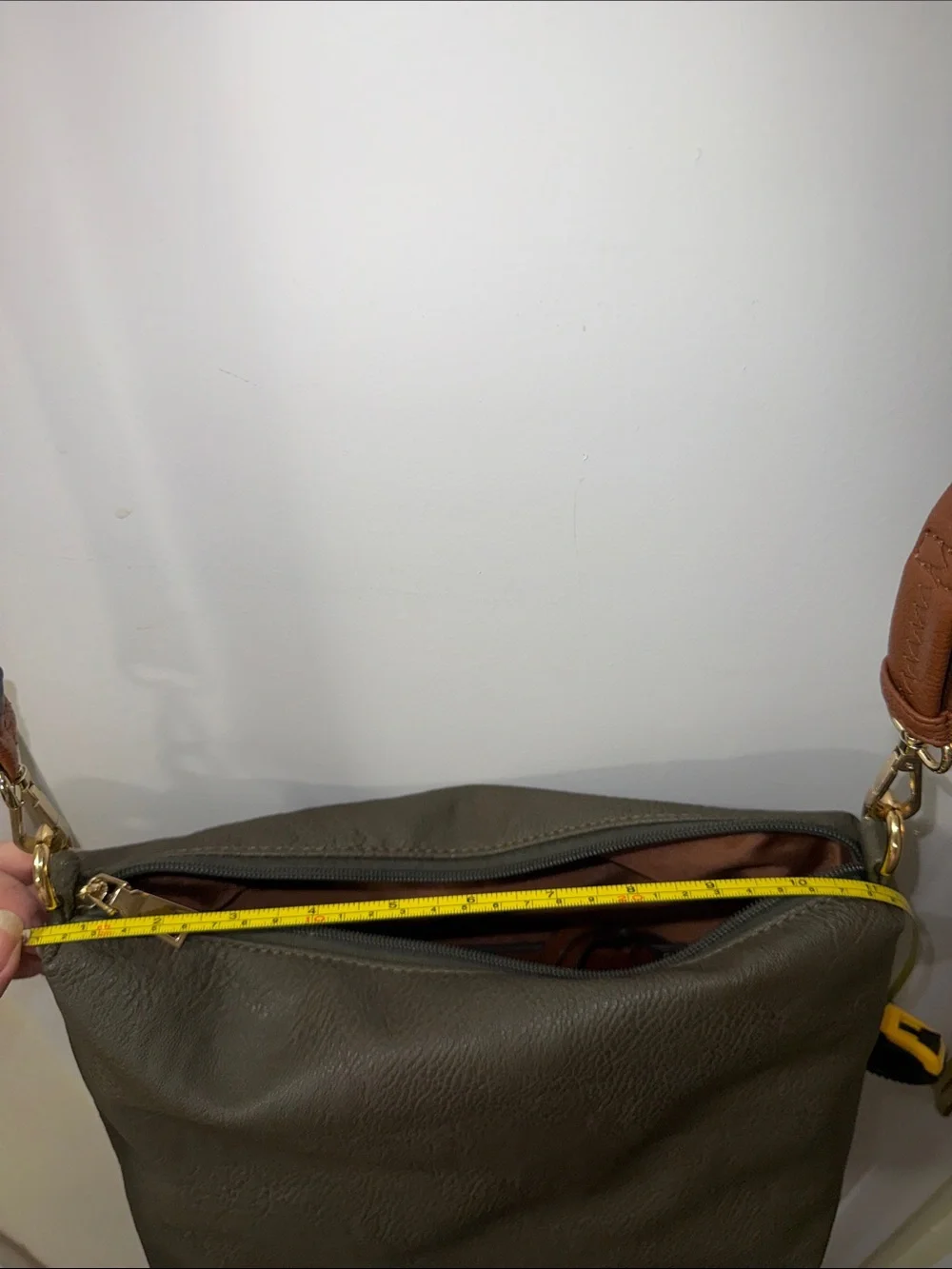 Two-Tone Shoulder Tote Bag in Brown and Olive